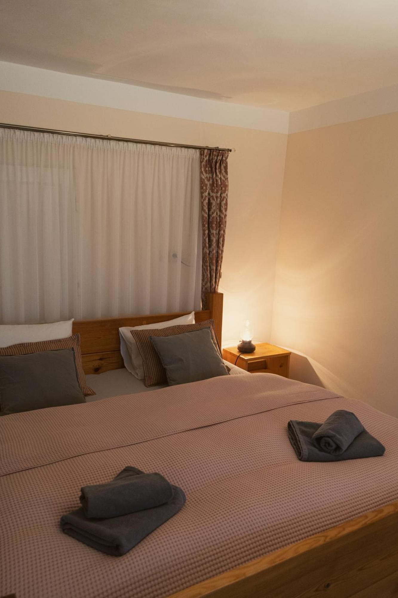 Hotel Aura à Banská Štiavnica Extérieur photo